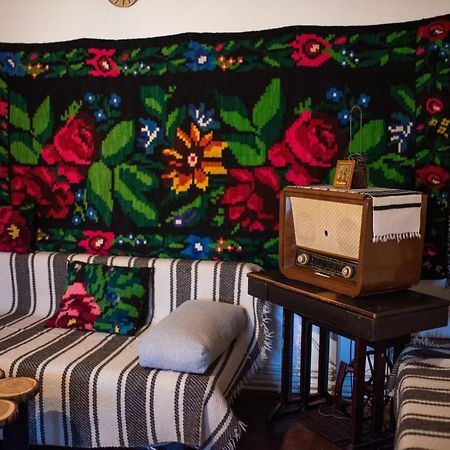 Casa Strabunicului Hotel Partestii de Sus  Luaran gambar