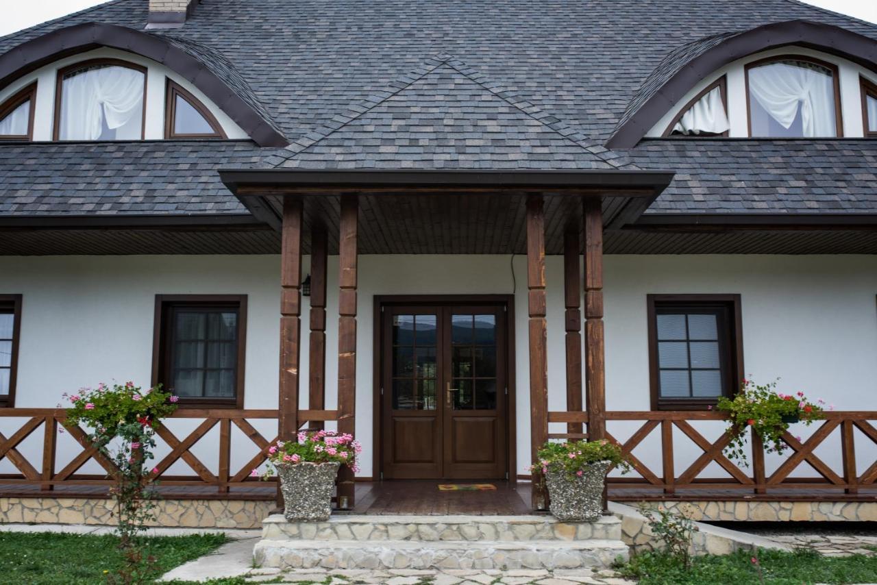 Casa Strabunicului Hotel Partestii de Sus  Luaran gambar