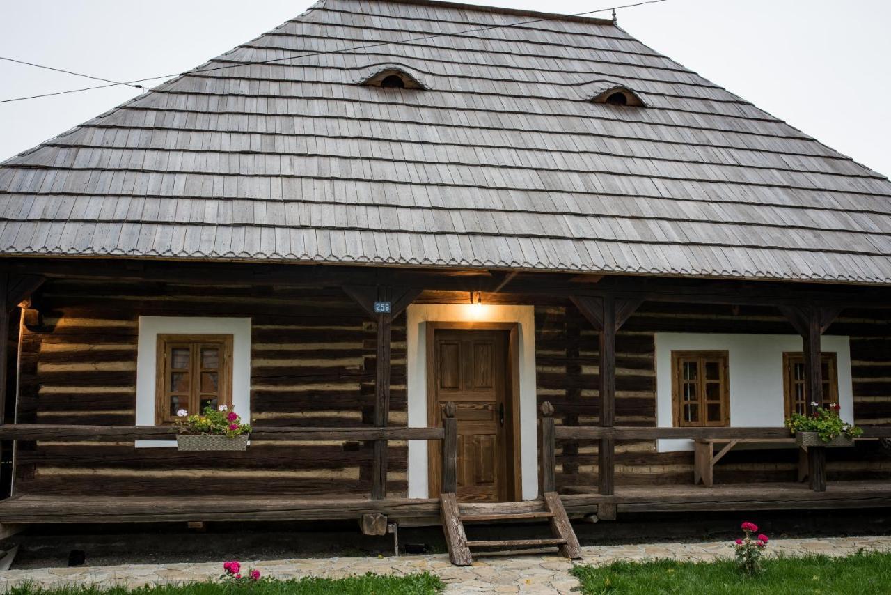 Casa Strabunicului Hotel Partestii de Sus  Luaran gambar