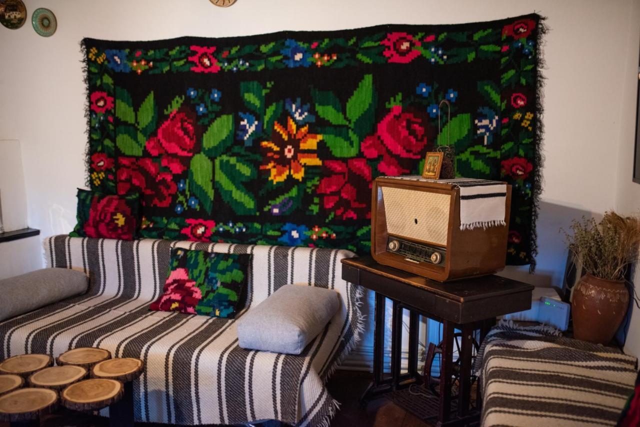Casa Strabunicului Hotel Partestii de Sus  Luaran gambar