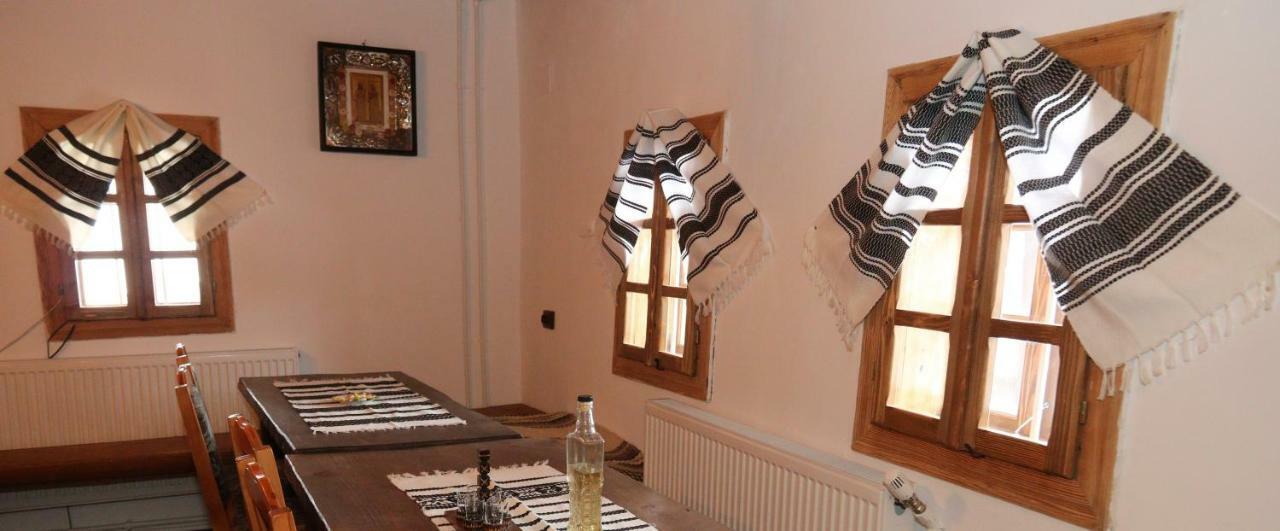 Casa Strabunicului Hotel Partestii de Sus  Luaran gambar