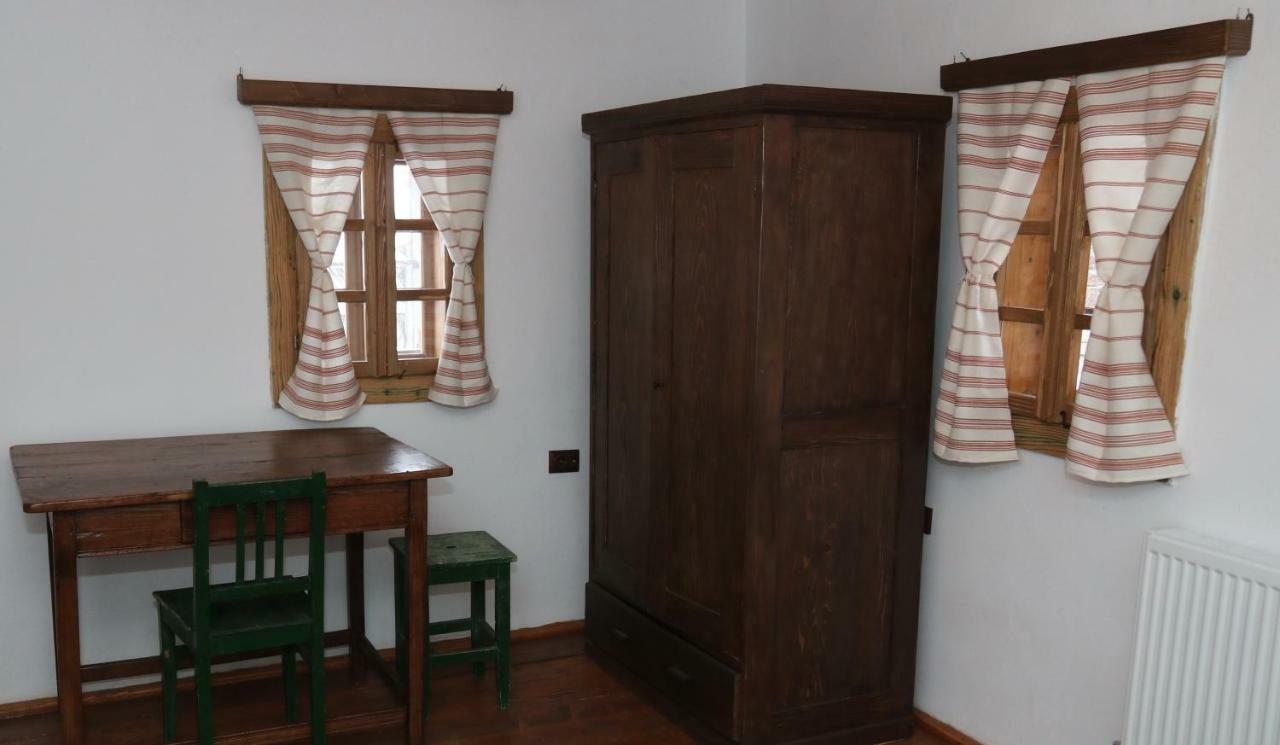 Casa Strabunicului Hotel Partestii de Sus  Luaran gambar