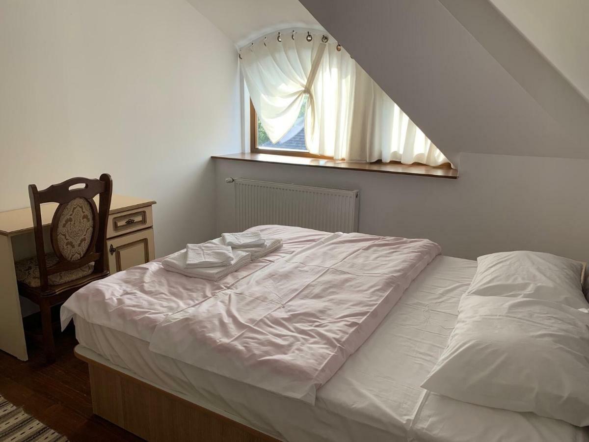 Casa Strabunicului Hotel Partestii de Sus  Luaran gambar